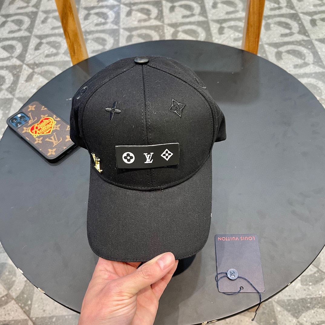 Louis Vuitton Caps